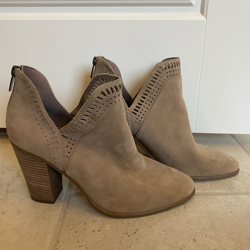 Vince camuto bootie
